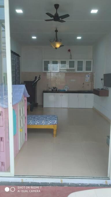 Vila Mars Jungle Adventure Stud Farm With Private Jacuzzi Narsinge Exteriér fotografie