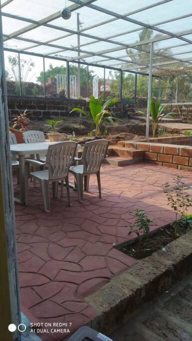 Vila Mars Jungle Adventure Stud Farm With Private Jacuzzi Narsinge Exteriér fotografie